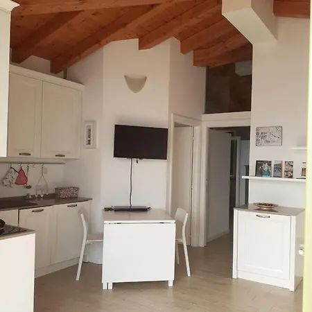 Balcone Sul Lago * Tavernola Bergamasca